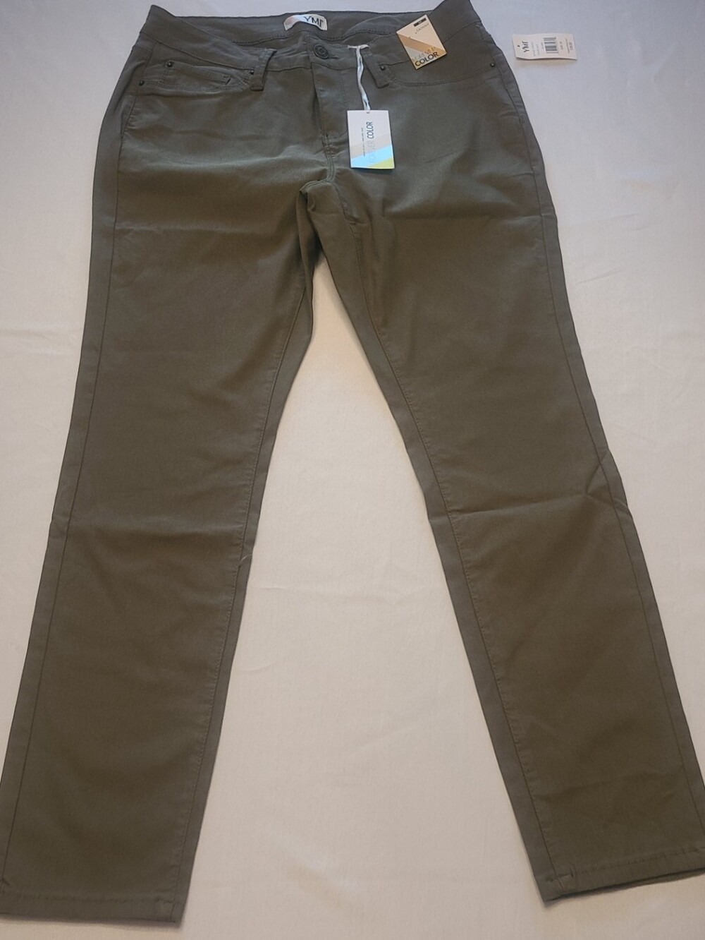 YMI Forever Color Skinny Jeans.  Olive.  2X. NWT!